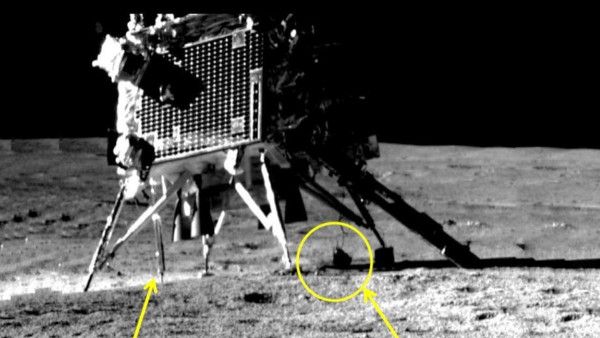 Chandrayaan 3: Pragyan Rover clicked an image of Vikram Lander including payloads