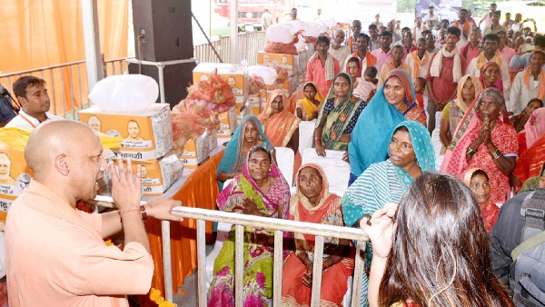 yogi aditynath good news to daughters in UP, kanya sumangala yojana amount increased to 25000 yogi aditynath good news to daughters in UP, kanya sumangala yojana amount increased to 25000