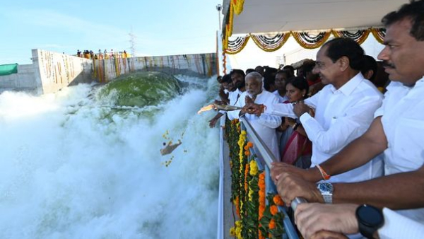  cm kcr launches the palamuru rangareddy lift irrigation scheme.