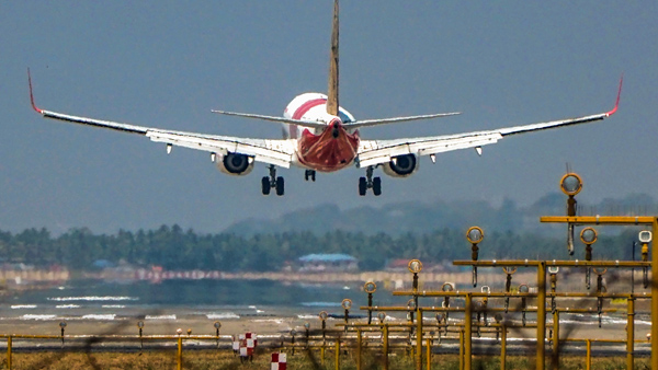 Patna-Bound Air India Flight Aborts Landing After Facing Air Turbulence Due To Wind Gust; One Passenger injured