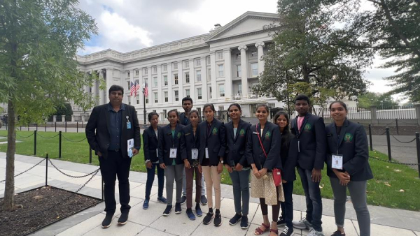 Rare Oppurtunity for AP Govt School students, Visits White House in US