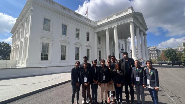 Rare Oppurtunity for AP Govt School students, Visits White House in US