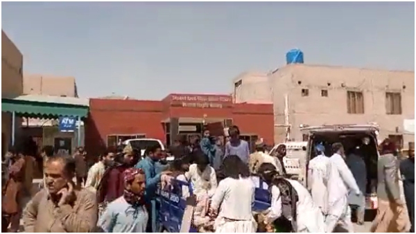 Pakistan: Bomb Blast In Balochistan, At Least 52 Dead, Over 100 Injured Pakistan: Bomb Blast In Balochistan, At Least 52 Dead, Over 100 Injured