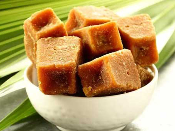 diabetic persons eat jaggery or not