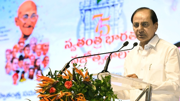 Telangana cm kcr speech in closing ceremony of swathantra bharatha vajrotsavalu at hicc, Hyderabad