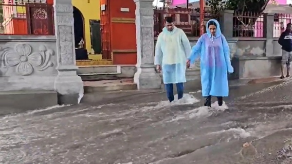 heavy rain in Hyderabad: holiday for educational institutions, alerts issued