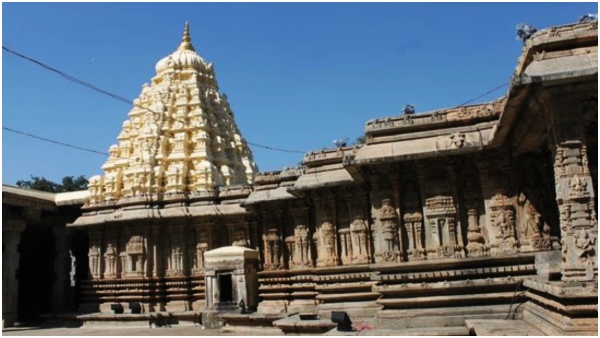 Muslim women who offered namaz at Shiva temple in Uttar Pradesh were arrested