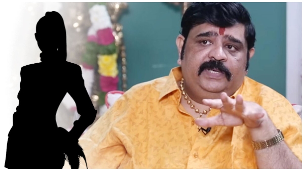 astrologer venu swamy predicts heroines life in trouble 