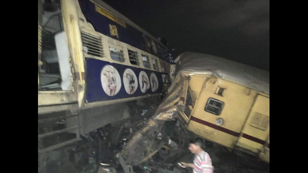 pm modi spoke to railway minister on vizianagaram train accident incident pm modi spoke to railway minister on vizianagaram train accident incident