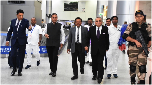 A team of EC arrives poll bound Telangana