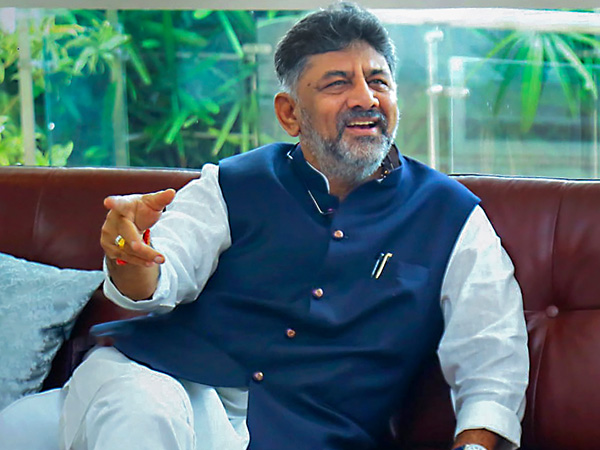 Karnataka BJP leaders are campaigning for the missing posters of DK Shivakumar