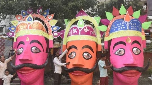 Ravana idols made by Muslims.. Do you know where..?