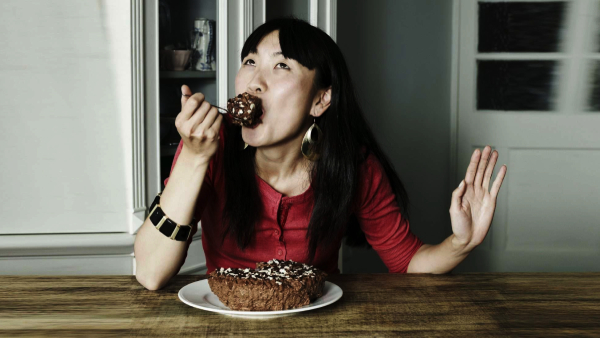 Know the health issues that occur if sweet intake is more