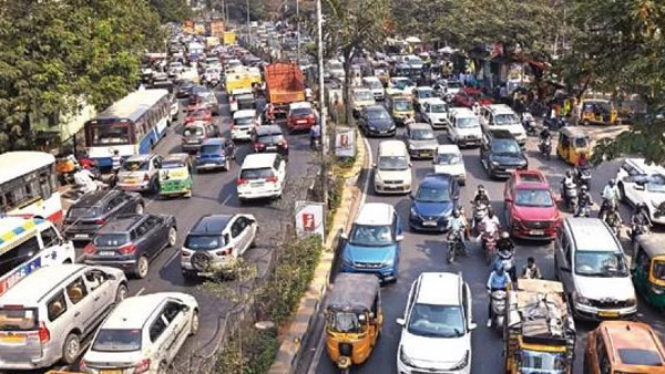 Traffic restrictions will be imposed in Hyderabad on Sunday on the occasion of Saddula Bathukamma Traffic restrictions will be imposed in Hyderabad on Sunday on the occasion of Saddula Bathukamma