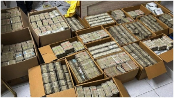 HD Kumaraswama accused Congress of trying to send Rs 42 crore to Telangana assembly election 2023.