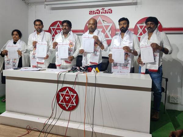 Pawan Kalyan Janasena in Telangana elections in 32seats; here is the contesting list!!