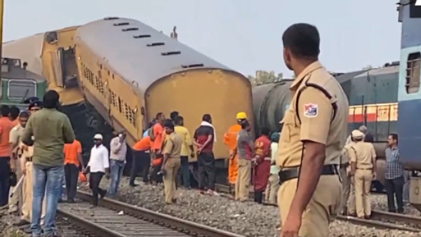 Centre appoints General Manager level officers in Railways