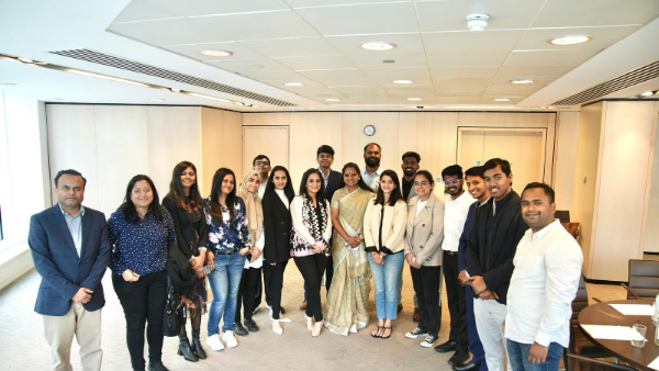  Kalvakuntla Kavitha three-day trip to London has ended.