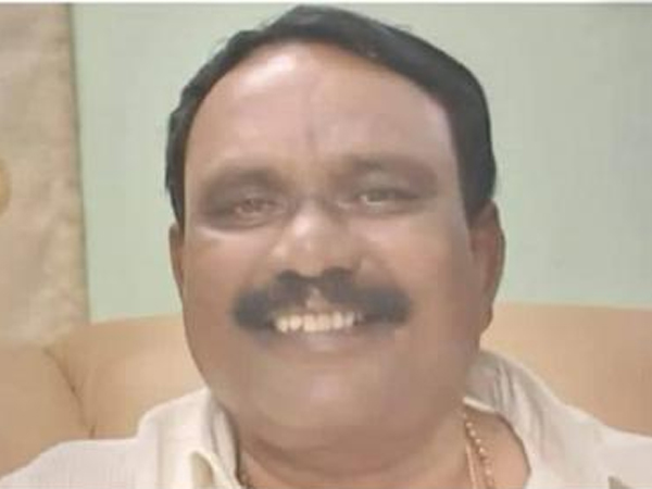 Youths who hacked and killed a close friend of the Karnataka Home Minister and former Speaker Youths who hacked and killed a close friend of the Karnataka Home Minister and former Speaker