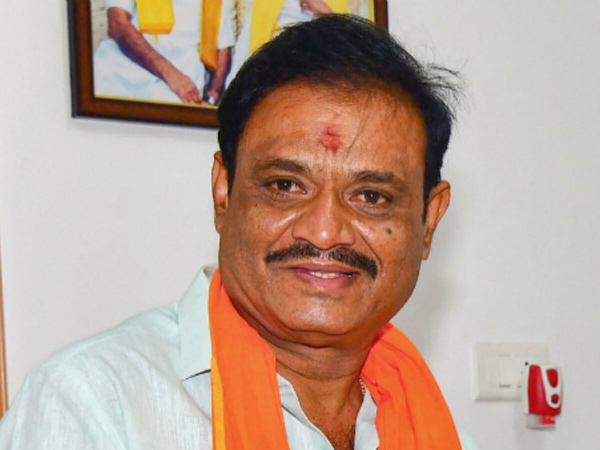 Ex-minister Muniratna says the money caught in the IT raid in Bengaluru is the Congress partys block