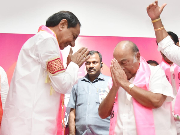 nagam janardhan reddy joined into BRS