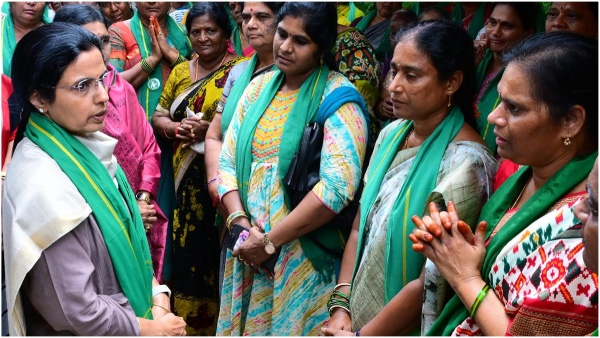 Nara Bhuvaneswari to begin Nijam Gelavali Yatra to console 105 families across the state