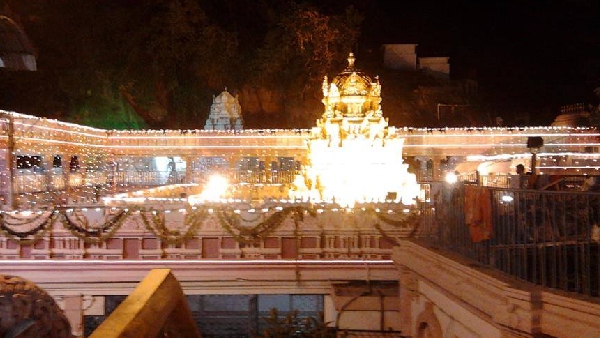 Goddess Durga appears in Mahishasura Mardhani and Raja Rajeswari in Vijayadasami hours