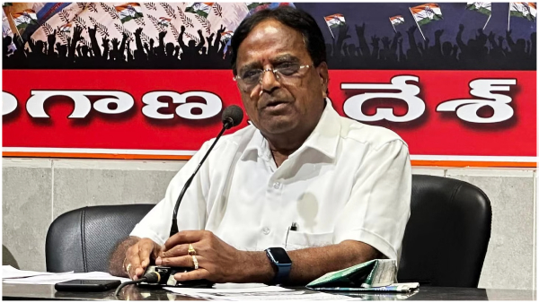 BRS Offier MP seat for Ponnala Lakshmaiah in next Elections, may contest in Bhongir Loksabha BRS Offier MP seat for Ponnala Lakshmaiah in next Elections, may contest in Bhongir Loksabha