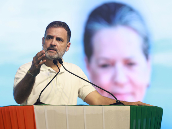 CBI, ED files no case on KCR, why: Rahul Gandhi slams kcr and modi