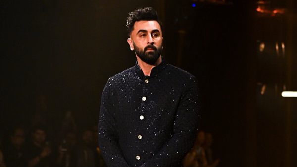 ED issued notices to Bollywood hero Ranbir Kapoor in online betting app case