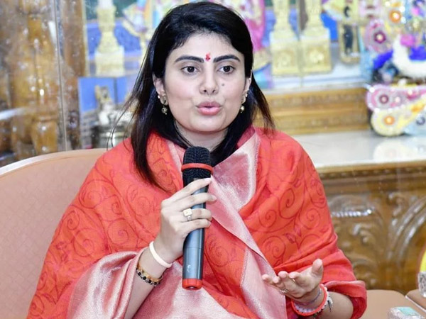 CWC 2023: RivabaJadeja predicts that these country would lift ICC World Cup 2023 trophy CWC 2023: RivabaJadeja predicts that these country would lift ICC World Cup 2023 trophy