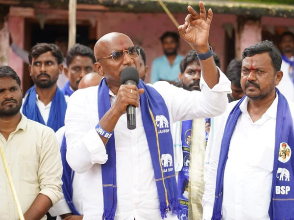 Telangana BSP Manifesto released by RS Praveen Kumar
