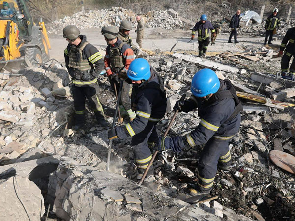 50 ukraine people killed in russian strikes on kharkiv 