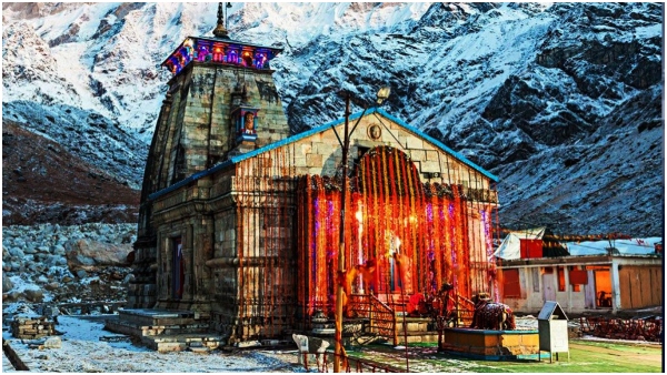 Note to devotees: Kedarnath temple doors closed..
