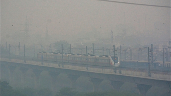 Delhi Air Pollution; Alert To Highest Level, Ban on Trucks, Construction
