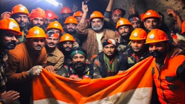 Nation Salutes: Relieved After Uttarakhand Tunnel Evacaution, PM Modi Speaks To workers