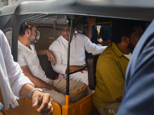 Rahul Gandhi rides Auto in Hyderabad