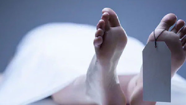 A mother and daughter died after tripping over an electric wire lying on the roadside in Bengaluru