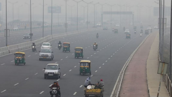 delhi government announces measures to control air pollution-no construction, diesel buses ban