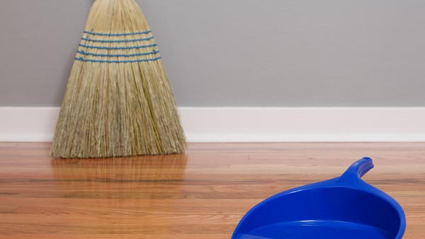 Dhanteras 2023: Is it really a good idea to buy a broom on Dhanteras? Dhanteras 2023: Is it really a good idea to buy a broom on Dhanteras?