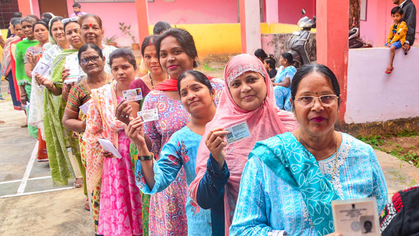 Voting begins for the Madhya Pradesh and Chhattisgarh assembly seats