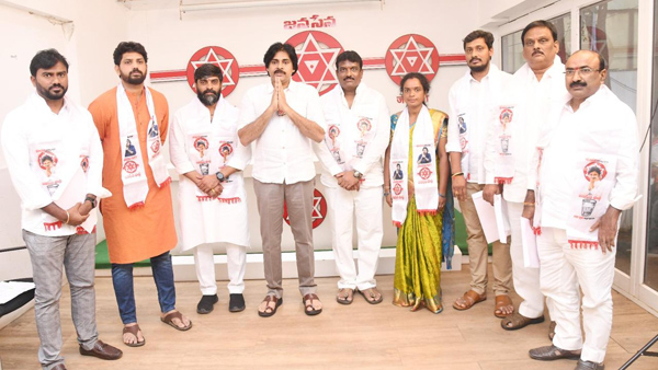 Janasena facing big problem in TS Election with Common symbol and similar party name