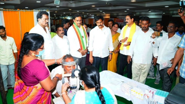 TDP Vs YSRCP moving with new stratgies in Vijayawada ove Contesting Candidates Selection