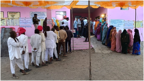 11 percent voter turnout in Madhya Pradesh, 6 pecent in Chhattisgarh till 9am 11 percent voter turnout in Madhya Pradesh, 6 pecent in Chhattisgarh till 9am