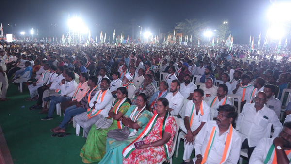 mallikarjun kharge slams bjp and brs in quthbullapur congress public meeting