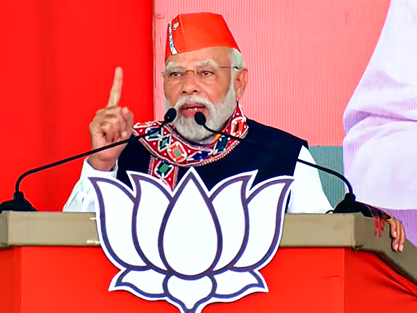 Do we need Farm House CM? PM Modi asked telangana people to think!!