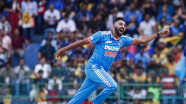 Team India pacer mohammad siraj about to marry soon to his old childhood girl friend