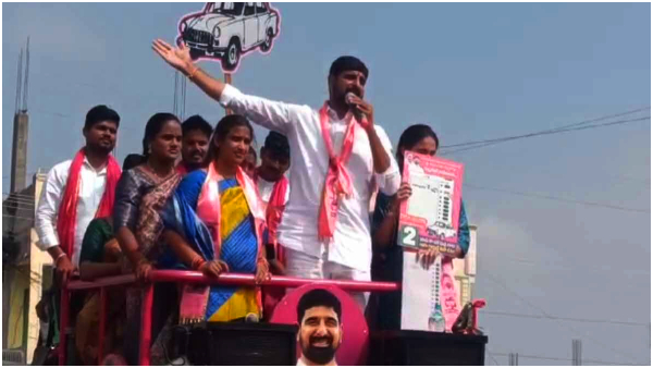 mass suicide with family if not voted me-huzurabad brs candidate padi kaushik reddy with voters