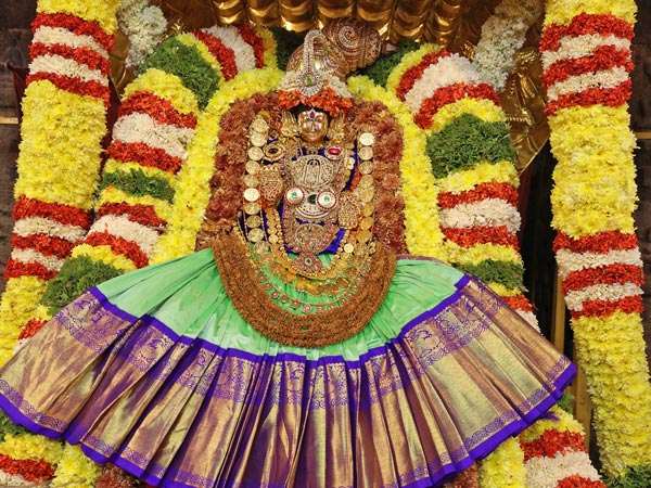 Lakh kunkamacharana was held grandly at Sripadmavati Ammavari temple in Tiruchanur Lakh kunkamacharana was held grandly at Sripadmavati Ammavari temple in Tiruchanur
