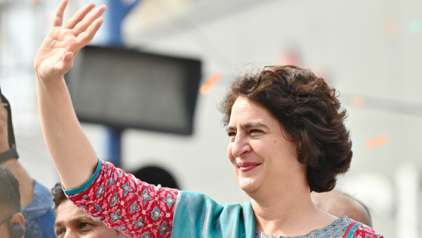 Priyanka Gandhi Election Campaign in Bhuvanagiri and gadwal for supporting congress candidates